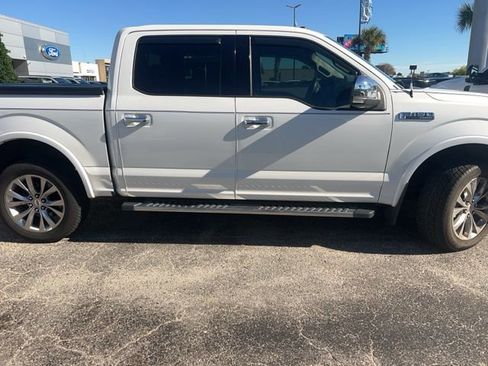 Used 2017 Ford F150 Lariat w/ Equipment Group 502A Luxury image 2