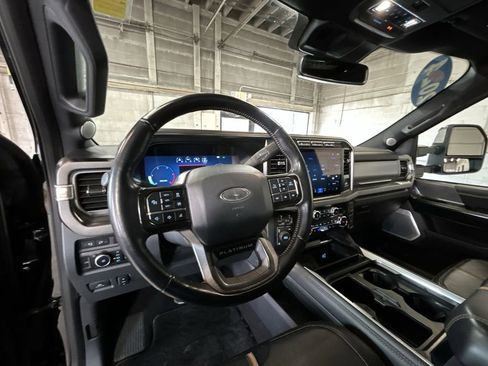 Used 2024 Ford F350 Platinum w/ FX4 Off-Road Package image 14