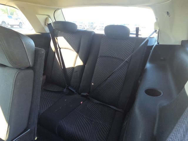 Used 2020 Dodge Journey SE w/ SE Popular Equipment Group FWD image 15