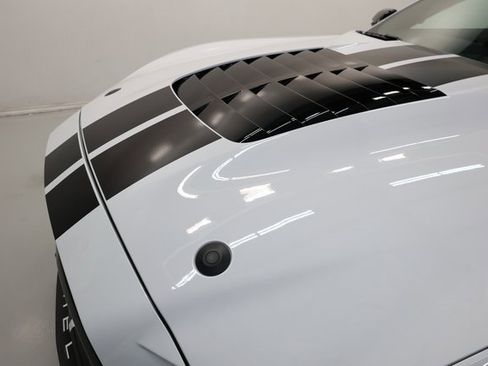 Used 2021 Ford Mustang Shelby GT500 w/ Carbon Fiber Track Pack image 54