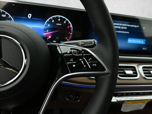 New 2026 Mercedes-Benz GLE 450 4MATIC image 16