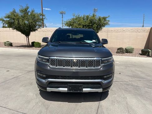 Used 2022 Jeep Grand Wagoneer Series I AWD/4WD image 3