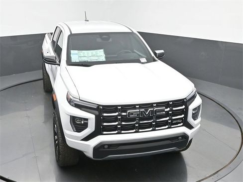 New 2026 GMC Canyon AT4 w/ AT4 Premium Package image 45