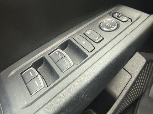 Certified 2023 Honda Accord LX image 30