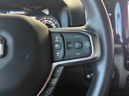 Used 2025 RAM 1500 Warlock AWD/4WD image 16