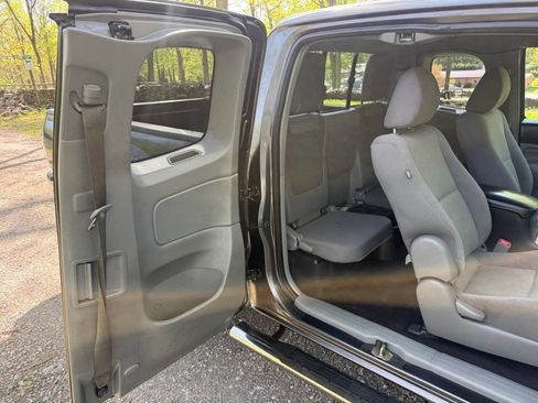 Used 2012 Toyota Tacoma PreRunner w/ SR5 Pkg image 44