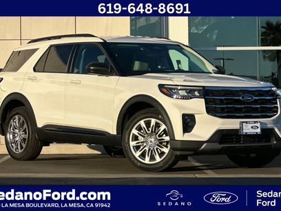New 2026 Ford Explorer Active w/ Active Comfort Package