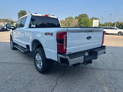 New 2026 Ford F350 XLT w/ XLT Premium Package AWD/4WD image 5