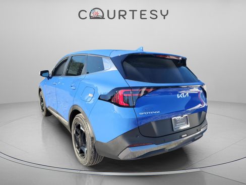 New 2026 Kia Sportage EX FWD image 3
