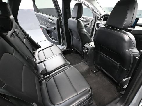 Used 2024 Ford Escape Platinum AWD/4WD image 42