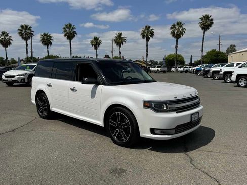 Used 2014 Ford Flex Limited w/ Appearance Package FWD image 2