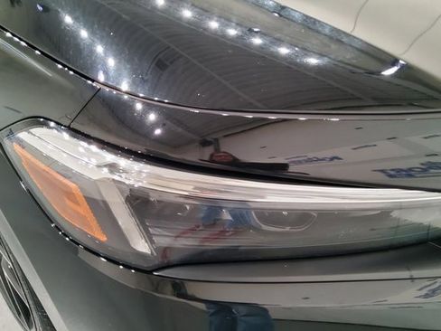 Used 2022 Honda Civic Sport image 8