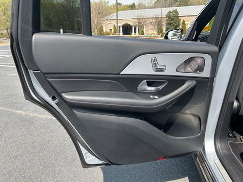 Used 2025 Mercedes-Benz GLS 450 4MATIC image 71