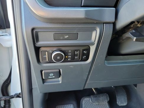New 2026 Ford F150 XLT w/ Equipment Group 302A MID AWD/4WD image 22