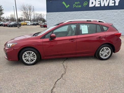 Used 2018 Subaru Impreza 2.0i Premium image 2