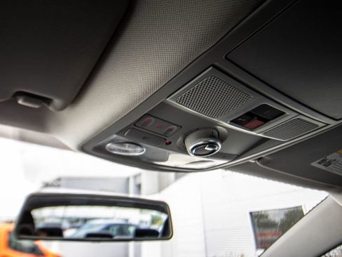 Used 2017 Volkswagen Jetta SE image 30