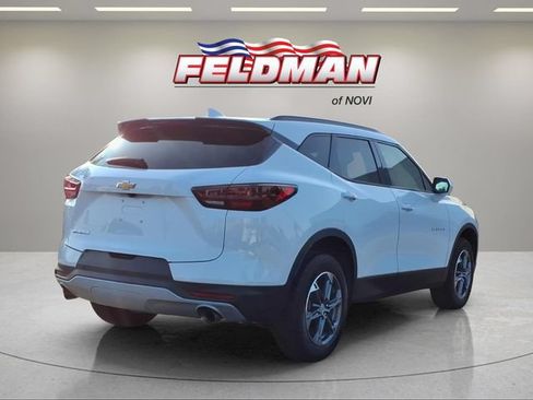 Used 2024 Chevrolet Blazer LT w/ Convenience Package FWD image 6