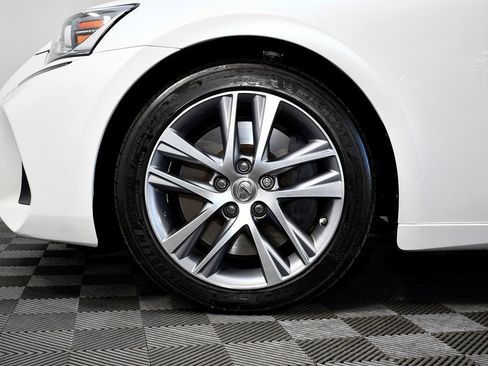 Used 2020 Lexus IS 300 image 14