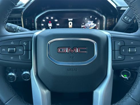 New 2026 GMC Sierra 2500 SLE image 21