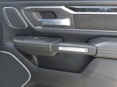 Used 2020 RAM 1500 Laramie AWD/4WD image 14