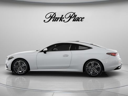 Certified 2026 Mercedes-Benz CLE 300 4MATIC Coupe image 8