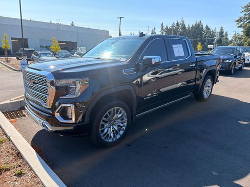 Used 2019 GMC Sierra 1500 Denali w/ Denali Ultimate Package AWD/4WD image 2