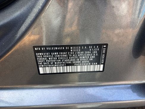 Used 2025 Volkswagen Jetta SE image 29