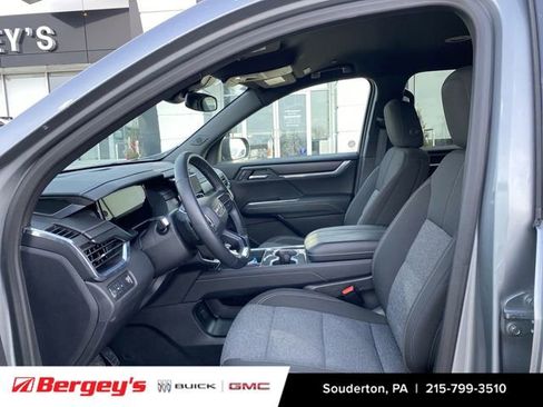 Certified 2025 GMC Acadia Elevation image 5