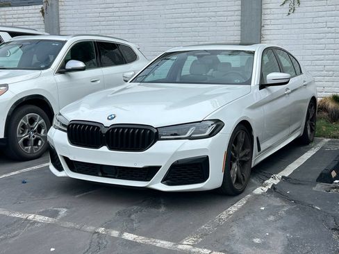 Used 2023 BMW M550i xDrive AWD/4WD image 2