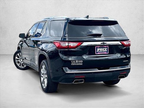 Used 2019 Chevrolet Traverse Premier w/ Driver Confidence II Package FWD image 13