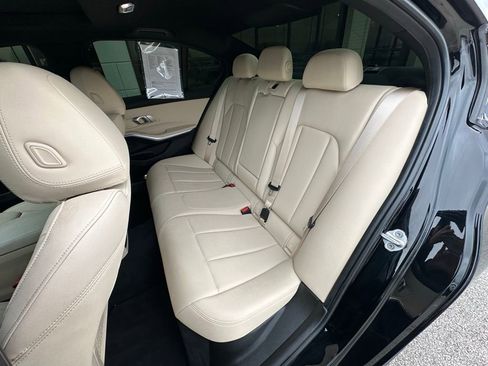 Used 2021 BMW 330i Sedan w/ Convenience Package image 22