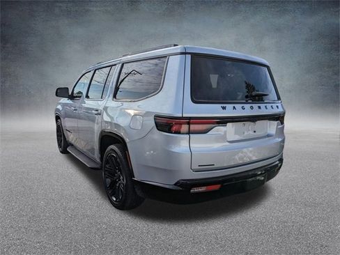 Used 2022 Jeep Wagoneer Series I image 6