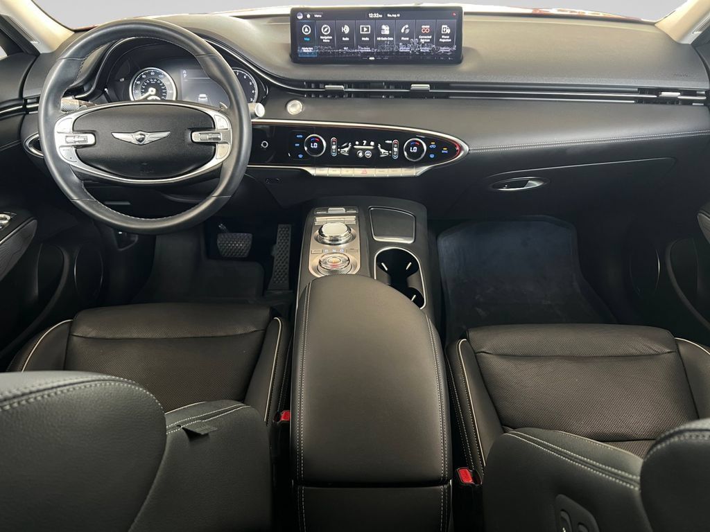 Used 2022 Genesis GV70 2.5T w/ Advanced Package AWD/4WD image 16