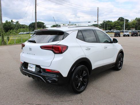 Used 2026 Buick Encore GX Sport Touring w/ Comfort Package FWD image 15