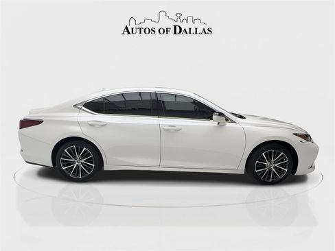 Used 2023 Lexus ES 350 w/ Premium Package image 7