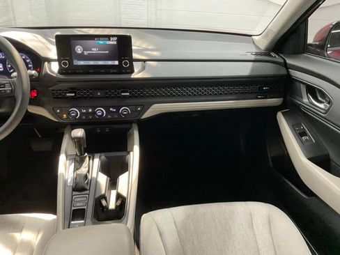 Used 2023 Honda Accord EX image 15