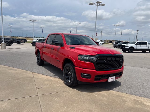 Used 2025 RAM 1500 Big Horn AWD/4WD image 3