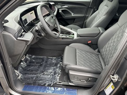 New 2026 Audi SQ5 Premium Plus AWD/4WD image 2