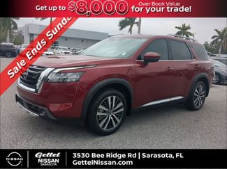 Used 2022 Nissan Pathfinder Platinum w/ Cargo Package video 1