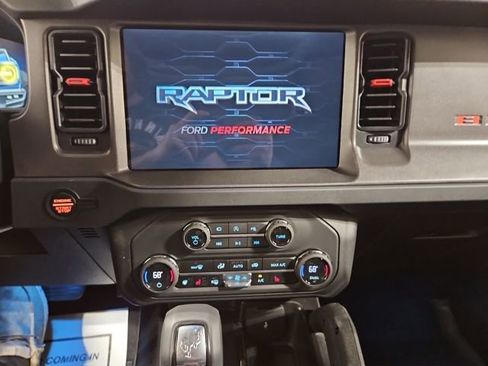 New 2025 Ford Bronco Raptor image 13