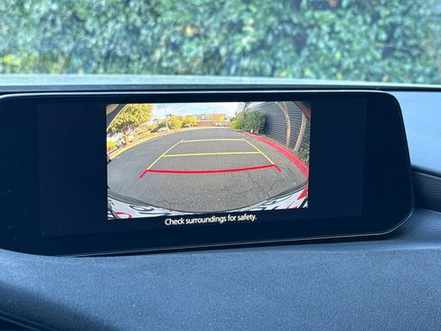 Certified 2025 MAZDA MAZDA3 Carbon image 21