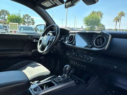 Certified 2023 Toyota Tacoma TRD Off-Road w/ Technology Package RWD image 22