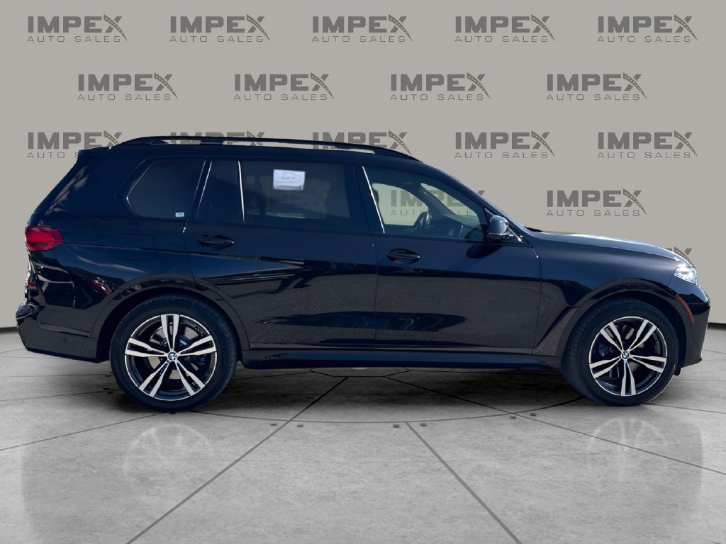 Used 2021 BMW X7 xDrive40i w/ M Sport Package AWD/4WD image 6