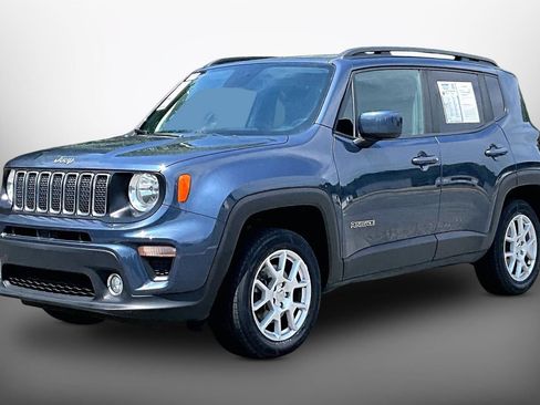 Used 2020 Jeep Renegade Latitude w/ Popular Equipment Group AWD/4WD image 4