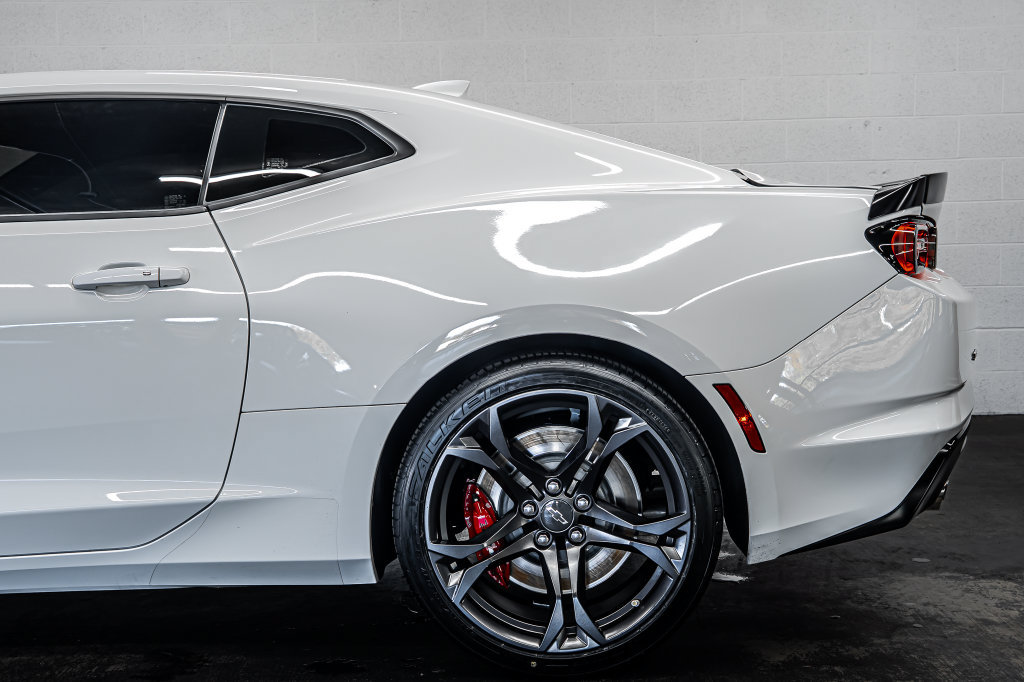 Used 2022 Chevrolet Camaro SS RWD image 14