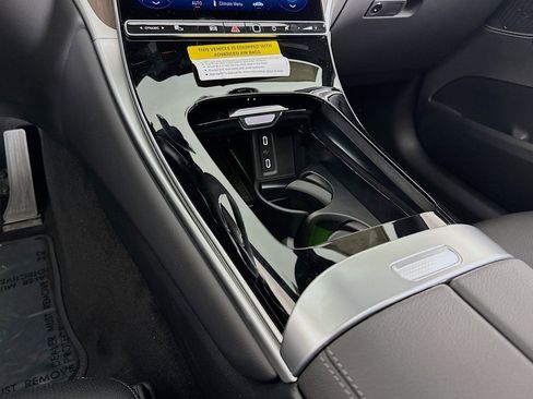New 2026 Mercedes-Benz GLC 300 image 5