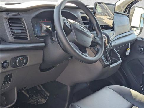 New 2026 Ford Transit 250 148 Medium Roof w/ Load Area Protection Package image 3