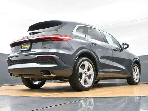 Used 2025 Audi Q5 Prestige AWD/4WD image 56