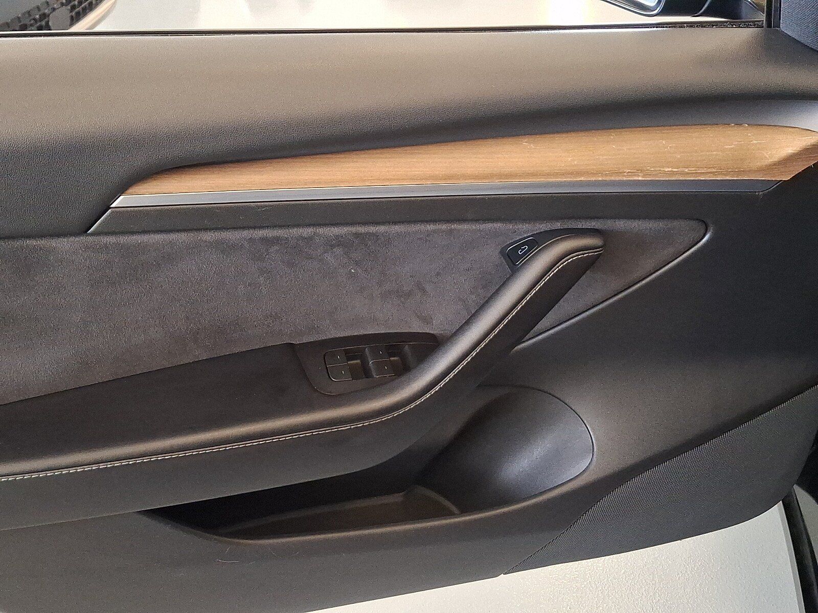 Used 2021 Tesla Model 3 Standard Range Plus RWD image 12