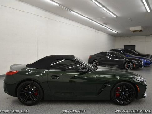 Used 2025 BMW Z4 M40i w/ Edition image 8